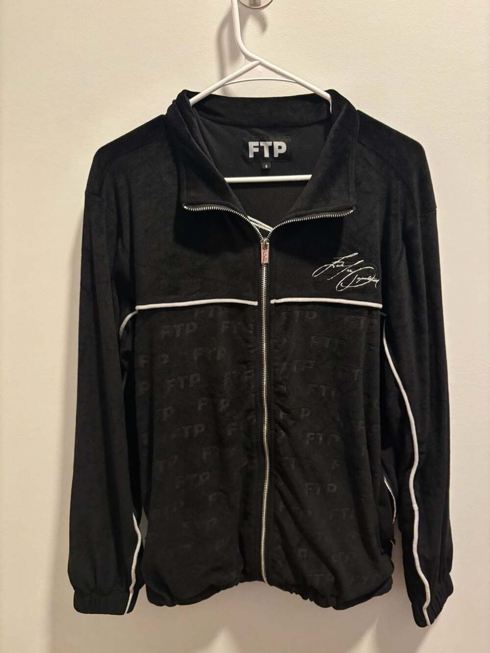 FTP Signature Velour Track Jacket Size Small 2022 Black Like New